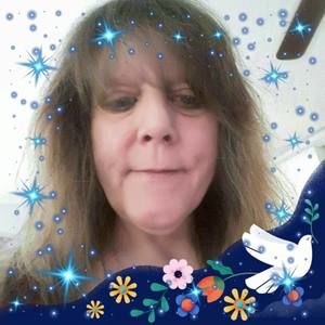 Meet your Posher, Deirdre